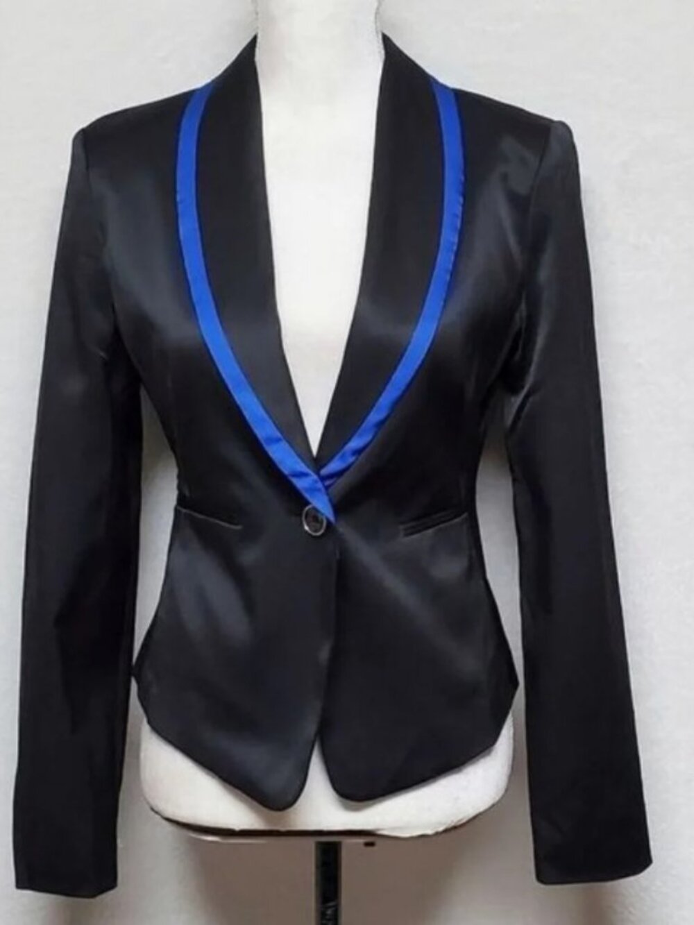 NWT Spiegel Black Blazer with Blue Leopard Print Liner - Size 6